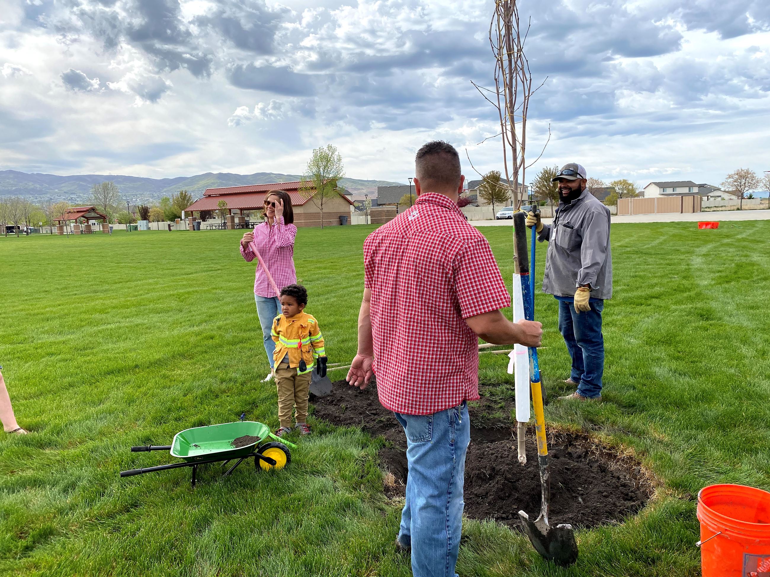 IMG_6939 Camille boy TJ and John