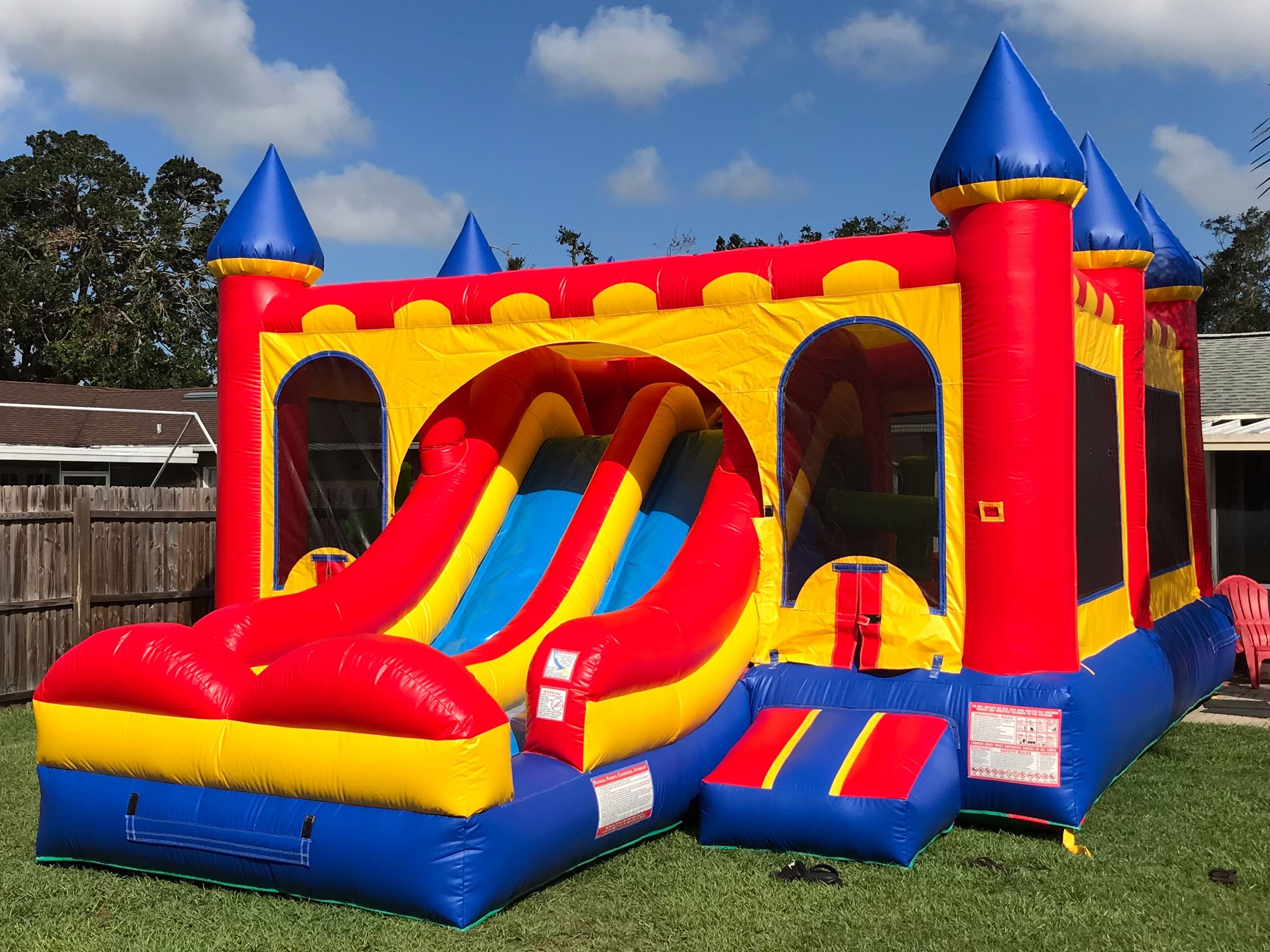 bounce house Opens in new window